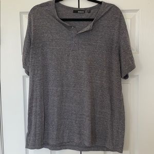 Murano Short Sleeve Henley